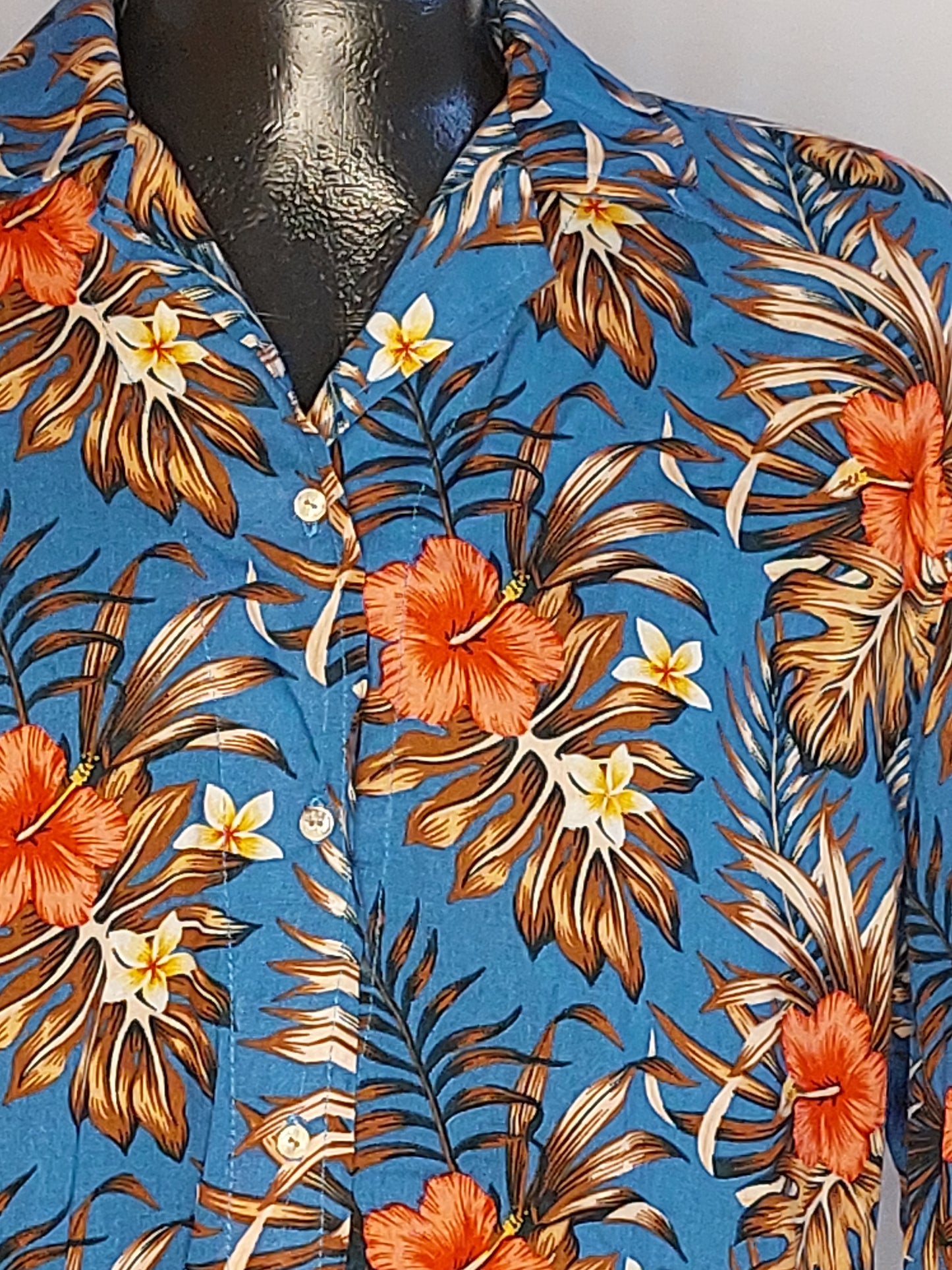 camisa hawaiana